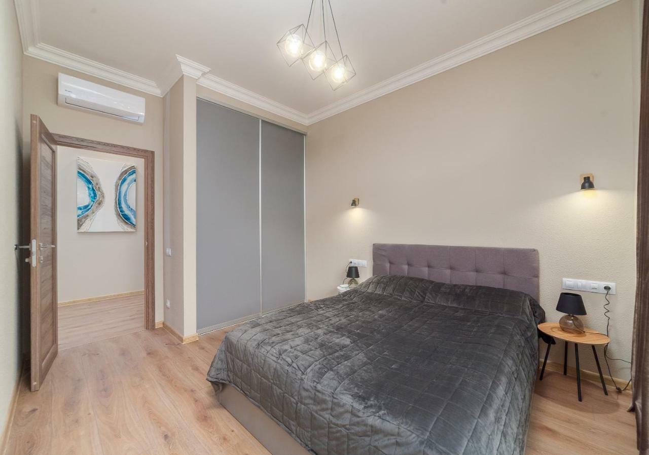 Green Apartments Одеса Екстериор снимка