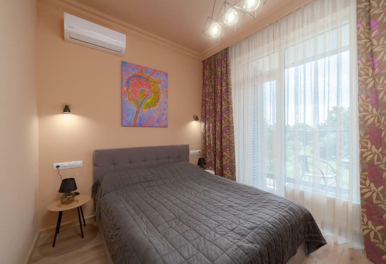 Green Apartments Одеса Екстериор снимка