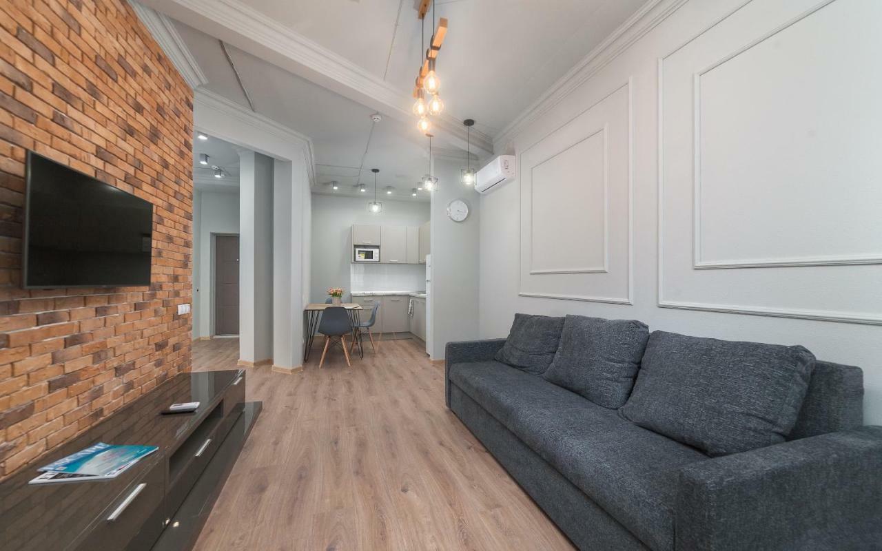 Green Apartments Одеса Екстериор снимка