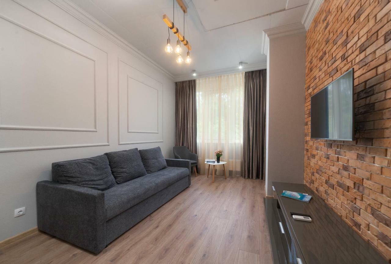 Green Apartments Одеса Екстериор снимка