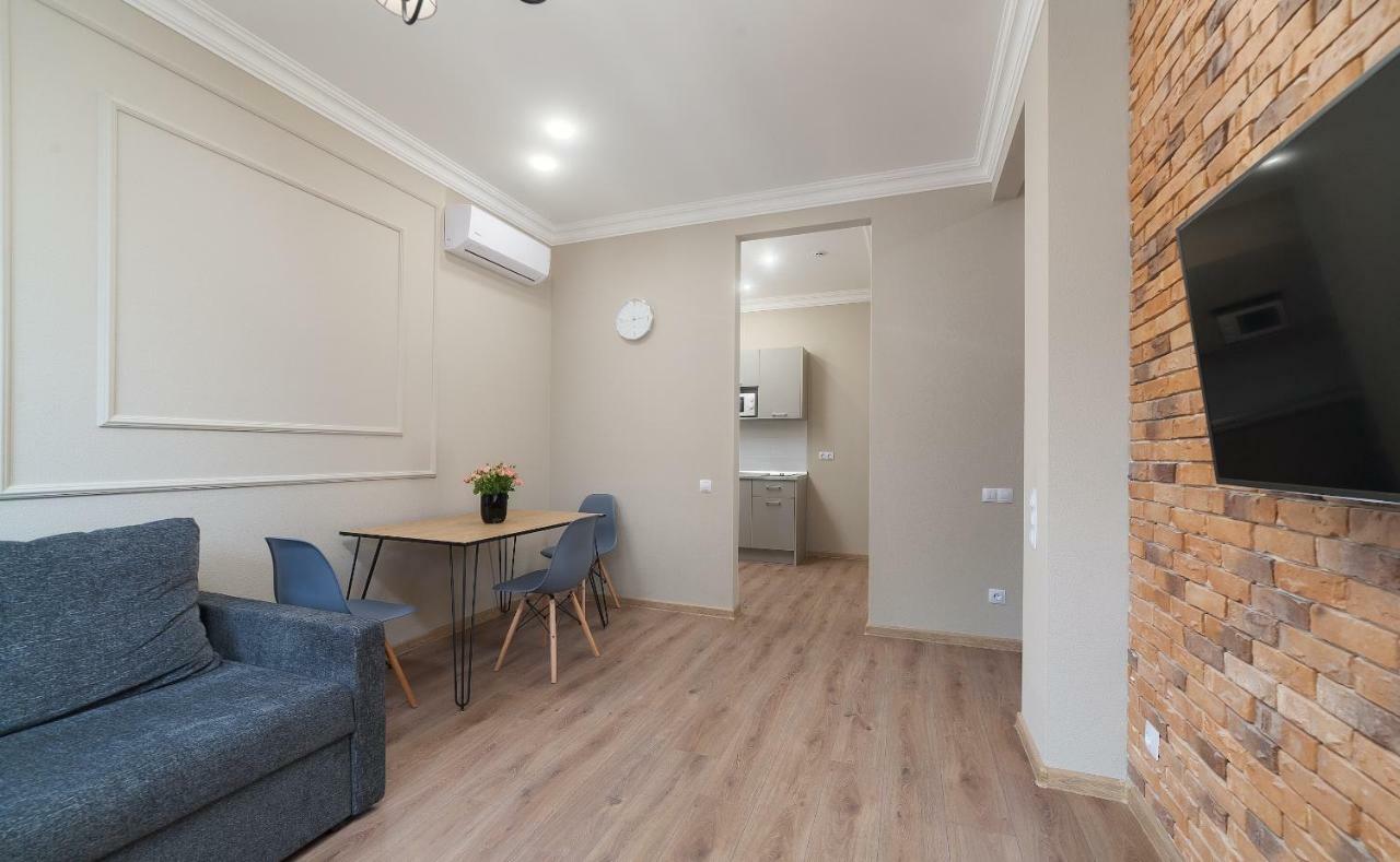 Green Apartments Одеса Екстериор снимка