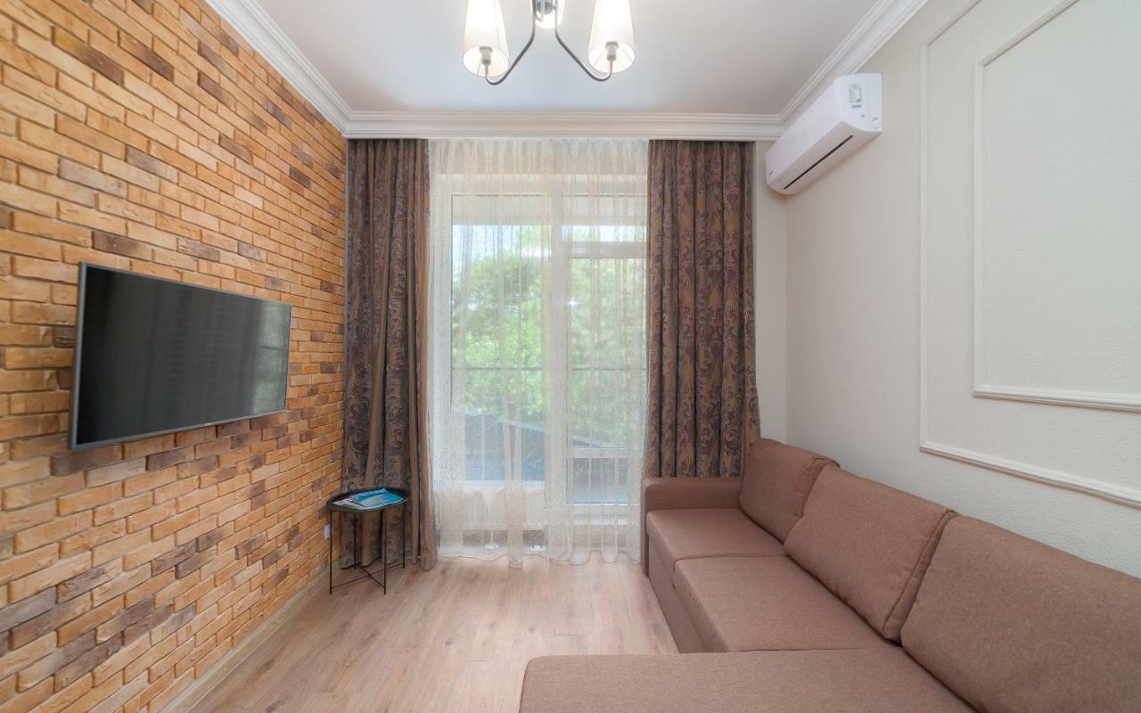 Green Apartments Одеса Екстериор снимка