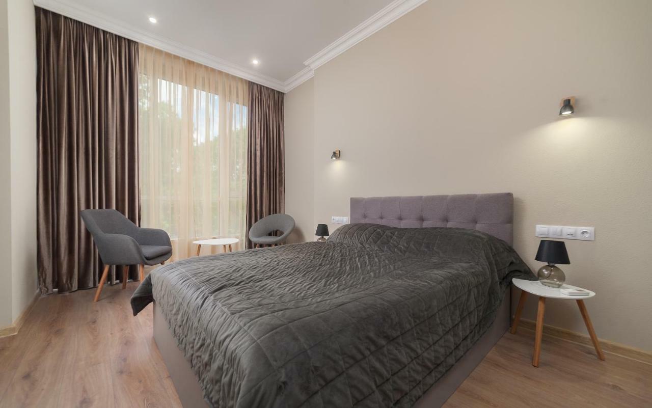 Green Apartments Одеса Екстериор снимка