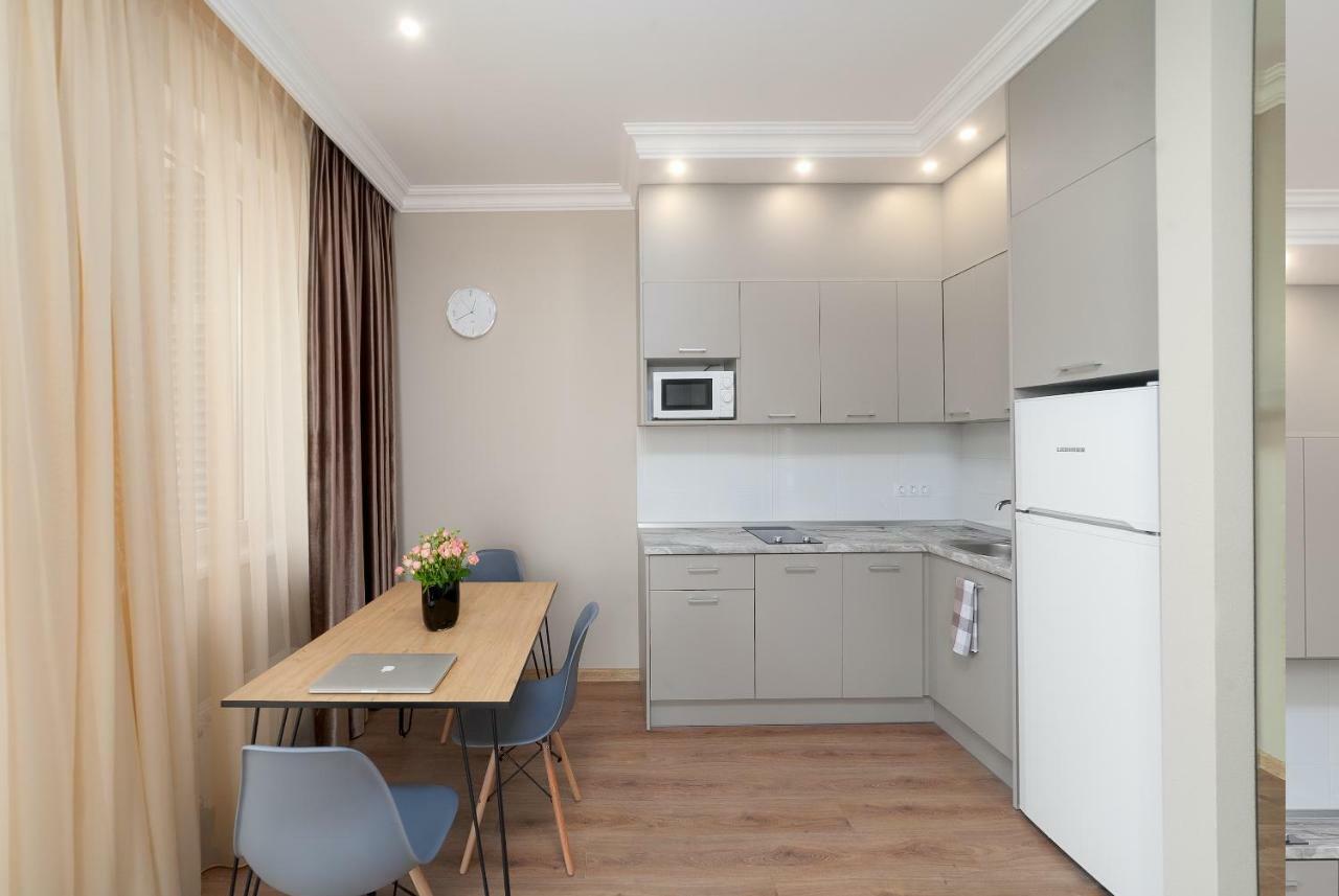 Green Apartments Одеса Екстериор снимка