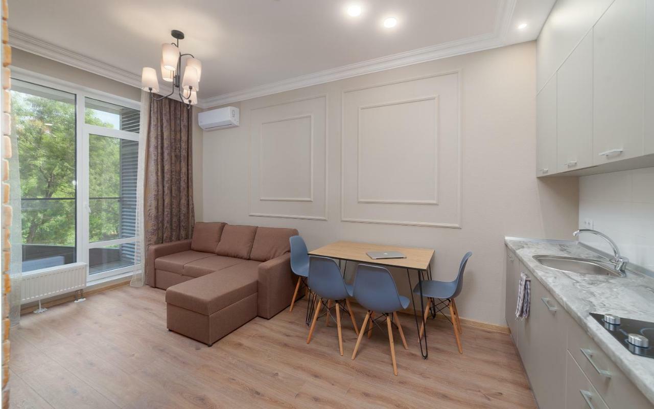 Green Apartments Одеса Екстериор снимка