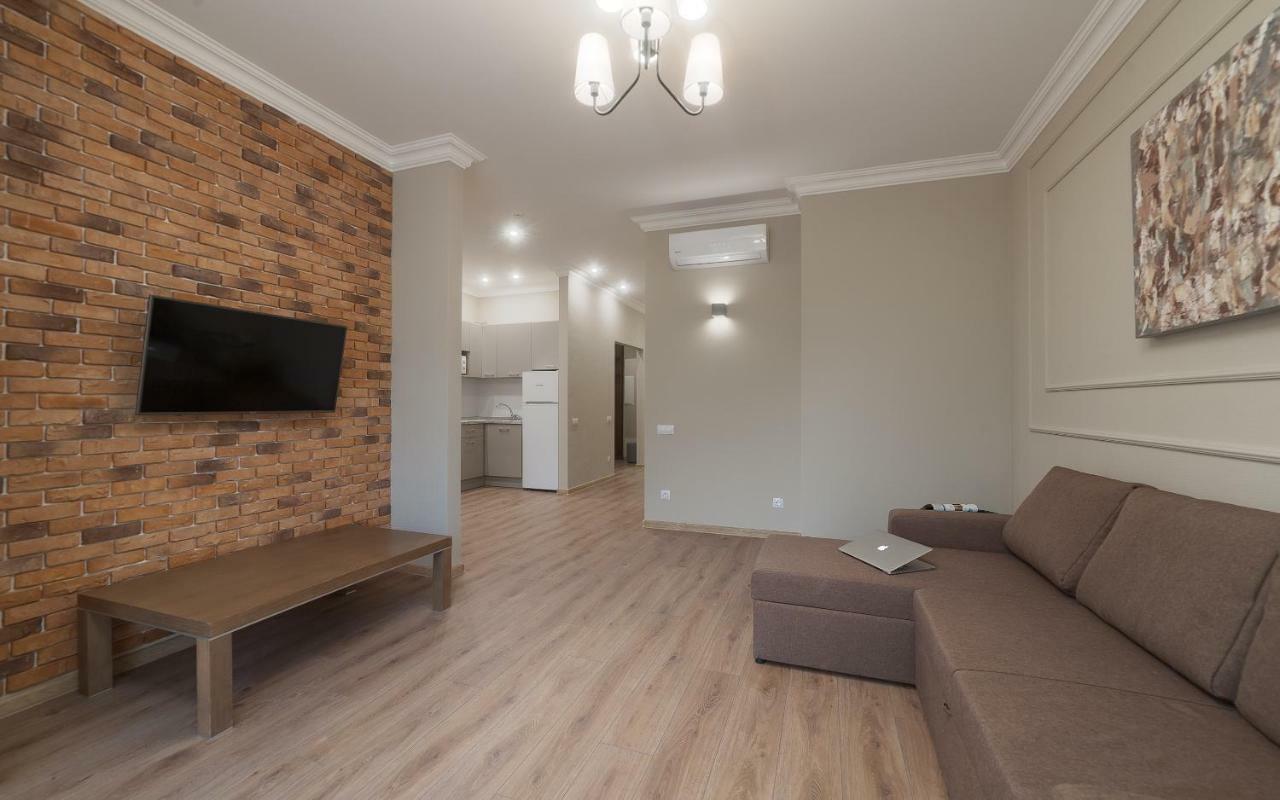 Green Apartments Одеса Екстериор снимка