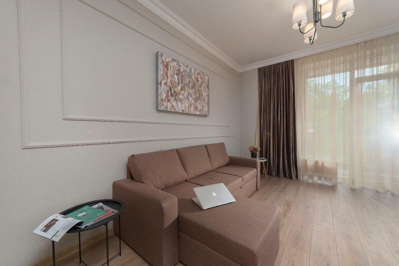 Green Apartments Одеса Екстериор снимка
